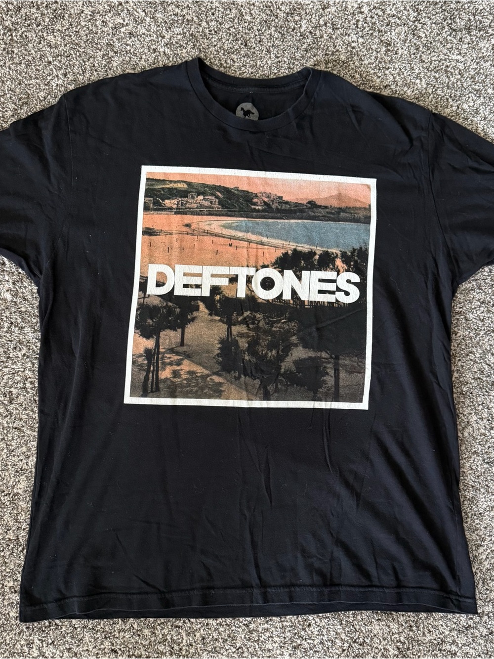 Deftones 2015 Graphic Band T Shirt Black Short Sleeve Men’s XL Tee